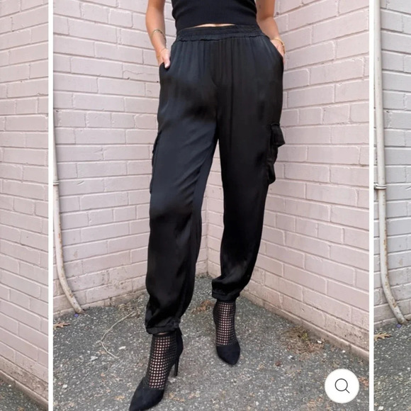 Sexy Satin Finish Cargo Pant with elastic waist trendy & comfortable size  small - Picture 6 of 11